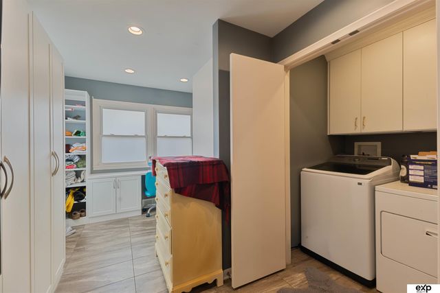 713 S 84th Street, Omaha, NE 68114