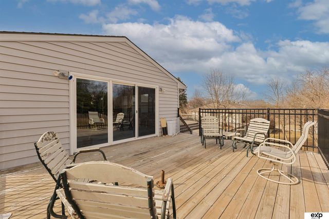 713 S 84th Street, Omaha, NE 68114