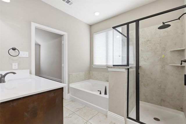 11540 Twining Branch Circle, Fort Worth, TX 76052