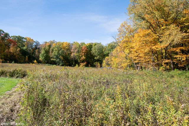 6864 N Nature Lane, La Porte, IN 46350