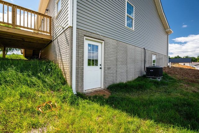 407 LEOLA LOOP, Stanley, VA 22851