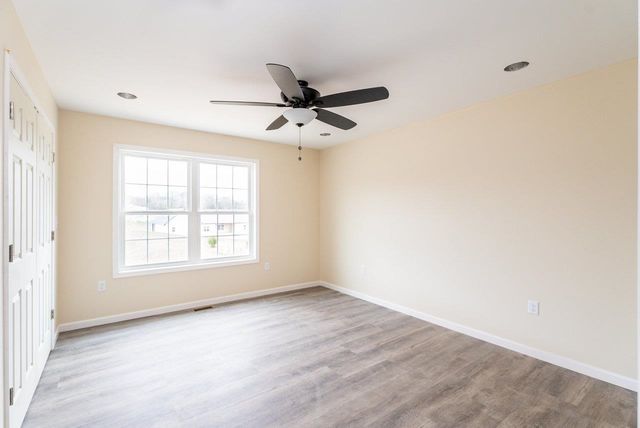 407 LEOLA LOOP, Stanley, VA 22851