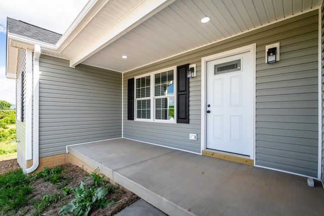 407 LEOLA LOOP, Stanley, VA 22851