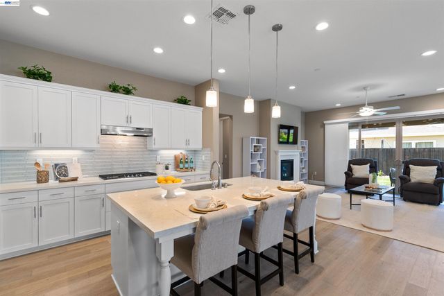 7143 Lakehead Way, Discovery Bay, CA 94505