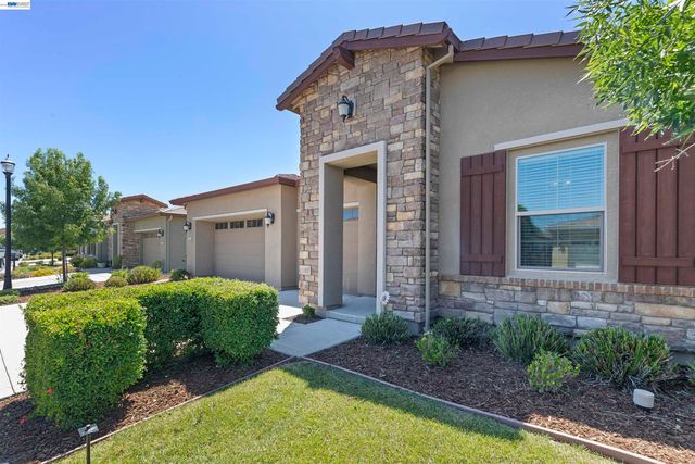 7143 Lakehead Way, Discovery Bay, CA 94505
