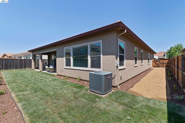 7143 Lakehead Way, Discovery Bay, CA 94505