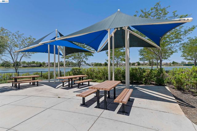 7143 Lakehead Way, Discovery Bay, CA 94505