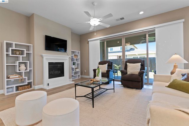 7143 Lakehead Way, Discovery Bay, CA 94505