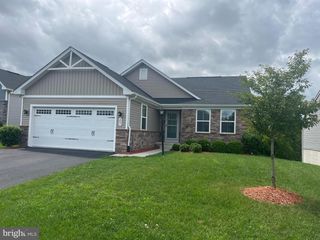 287 BOOKERS CT, Martinsburg, WV 25405