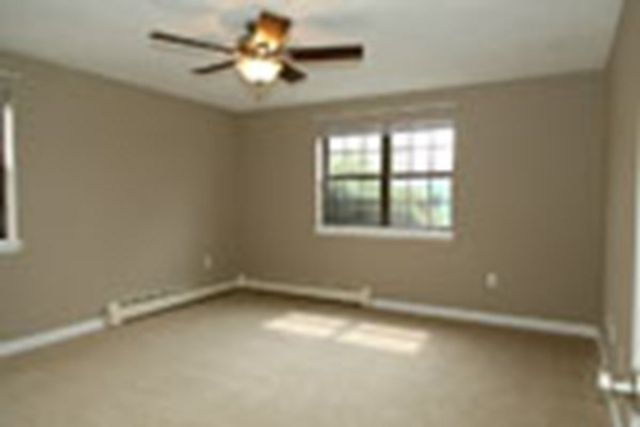 16 Kenmar Drive 122, Billerica, MA 01821