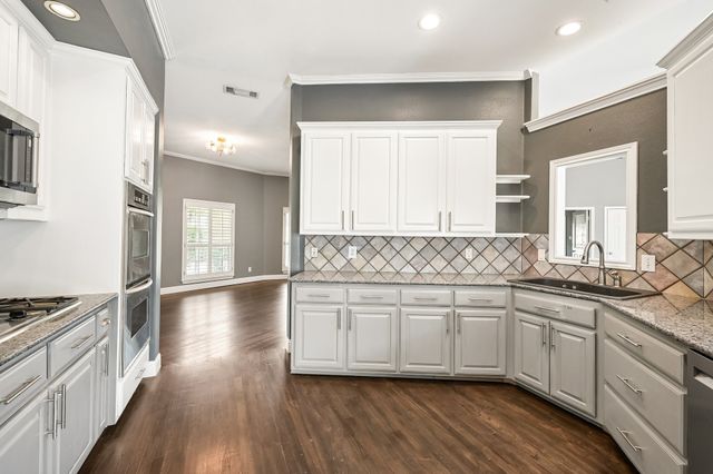 1380 Meandro Ria Lane, Fairview, TX 75069