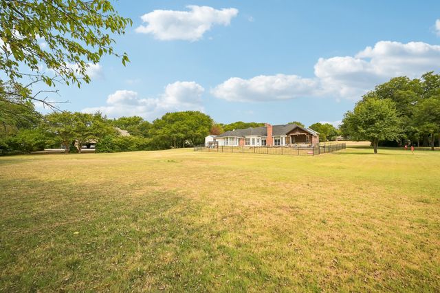 1380 Meandro Ria Lane, Fairview, TX 75069
