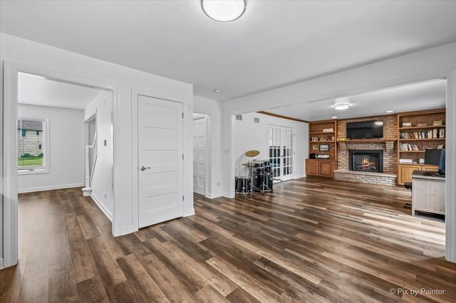258 Cove Drive, Flossmoor, IL 60422