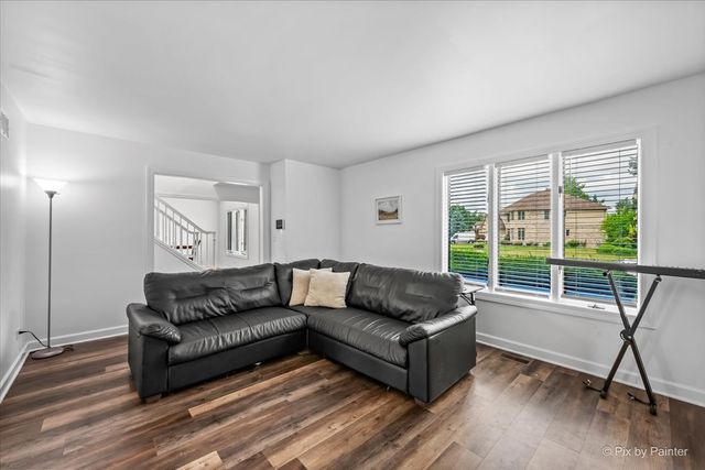 258 Cove Drive, Flossmoor, IL 60422
