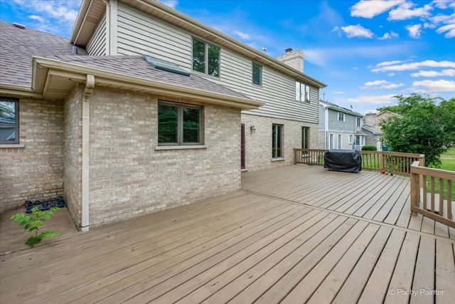 258 Cove Drive, Flossmoor, IL 60422