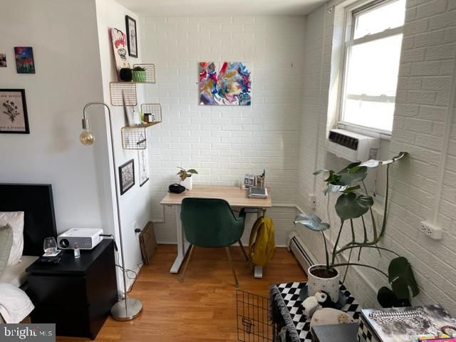 904 S 8TH ST, Philadelphia, PA 19147