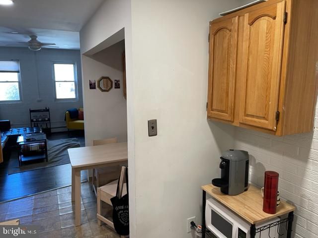 904 S 8TH ST, Philadelphia, PA 19147