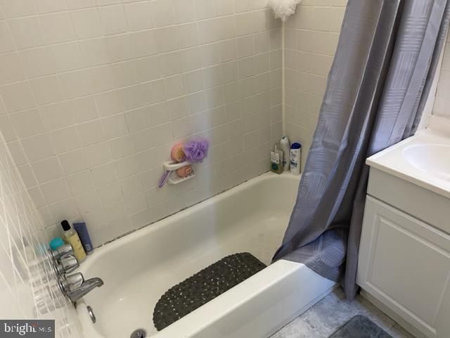 904 S 8TH ST, Philadelphia, PA 19147