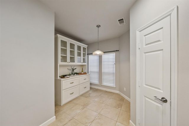 2351 Summit Way, Houston, TX 77339