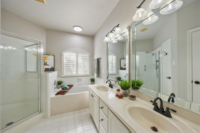 2351 Summit Way, Houston, TX 77339