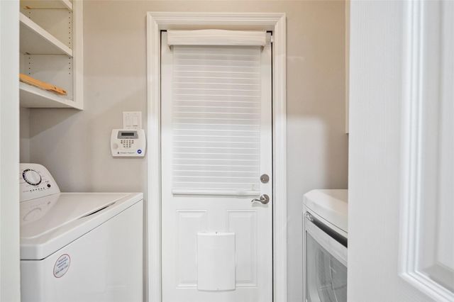 2351 Summit Way, Houston, TX 77339