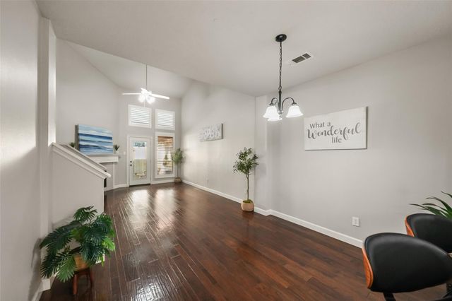 2351 Summit Way, Houston, TX 77339