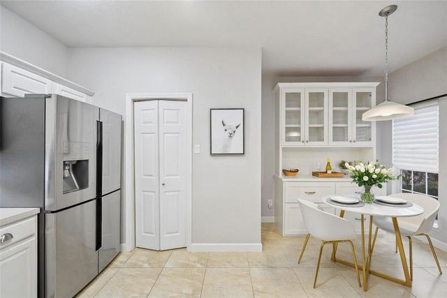 2351 Summit Way, Houston, TX 77339