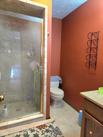 810 Padre Lane, Greenwood, IN 46143