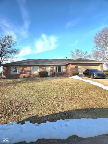 810 Padre Lane, Greenwood, IN 46143