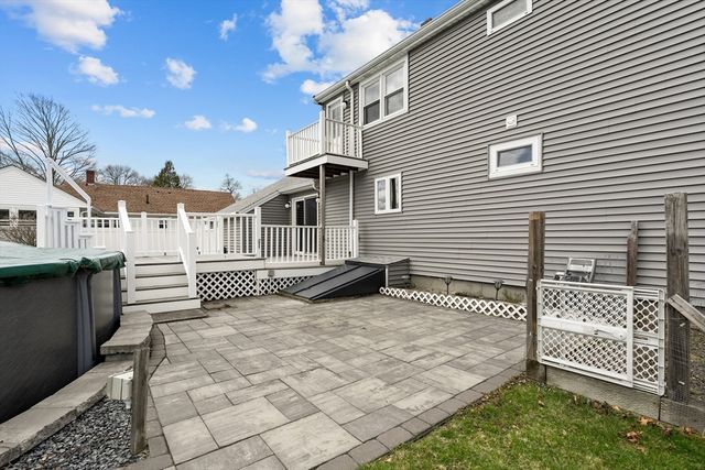 9 Amherst Rd, Braintree, MA 02184