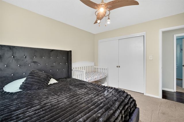 801 E Hackley Avenue, Des Moines, IA 50315