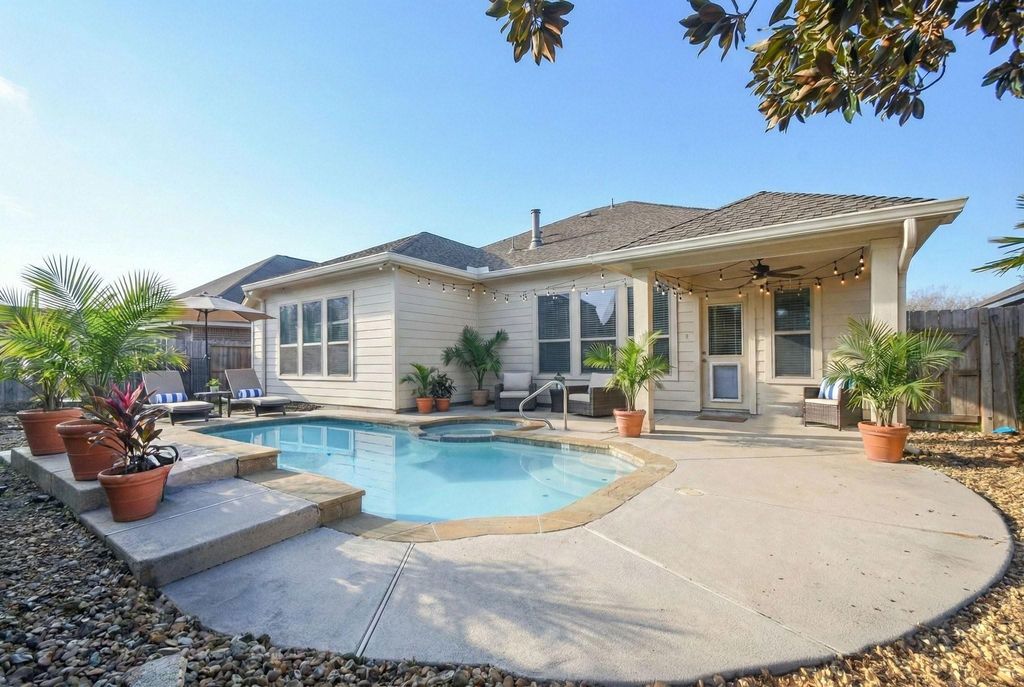 20615 Redbud Rain Drive, Katy, TX 77449