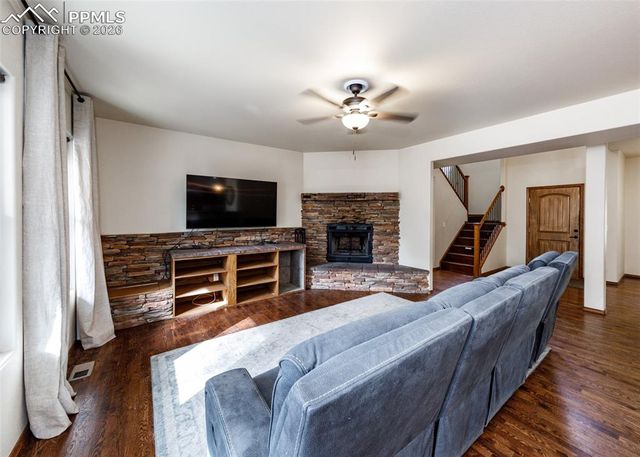 10916 Silver Mountain Point, Colorado Springs, CO 80908