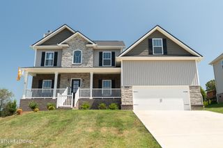 2030 Farm Blvd, Sevierville, TN 37876