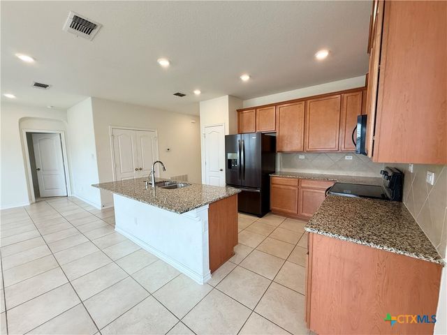 2065 Oxbow Circle, New Braunfels, TX 78130