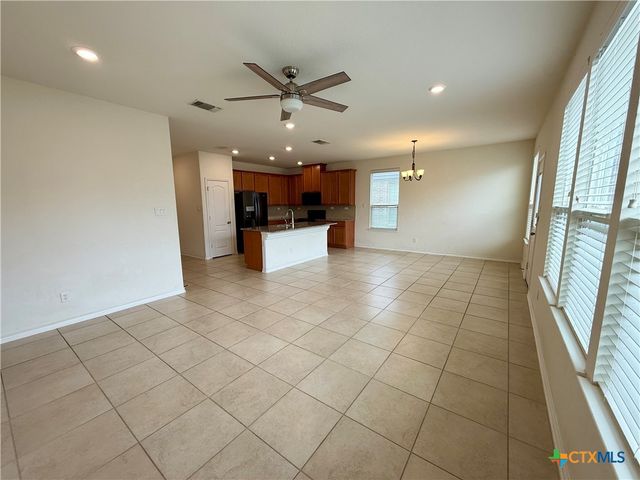 2065 Oxbow Circle, New Braunfels, TX 78130