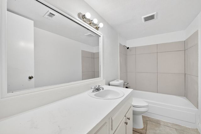 3016 Tudor Lane, Irving, TX 75060