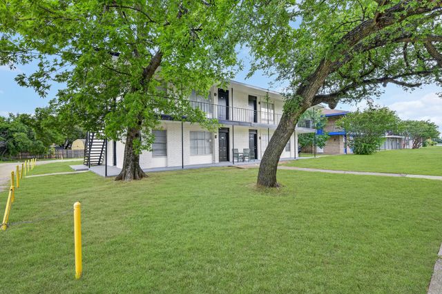 3016 Tudor Lane, Irving, TX 75060