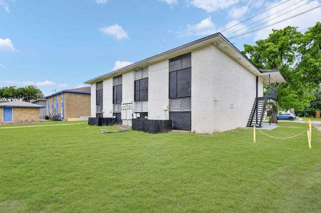 3016 Tudor Lane, Irving, TX 75060