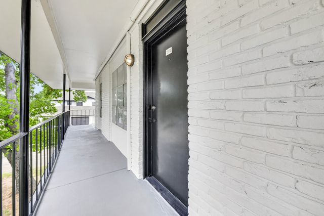 3016 Tudor Lane, Irving, TX 75060