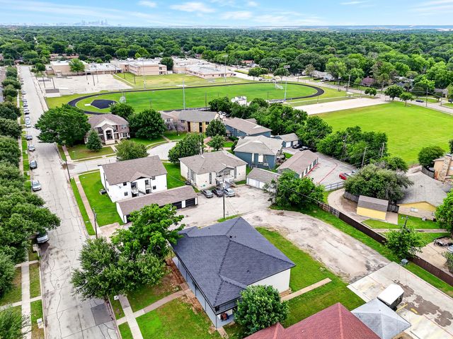 3016 Tudor Lane, Irving, TX 75060