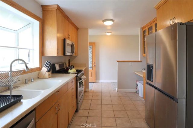 6548 Sequoia Drive, Buena Park, CA 90620