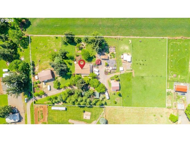 8471 TYRONE Ln, Salem, OR 97317