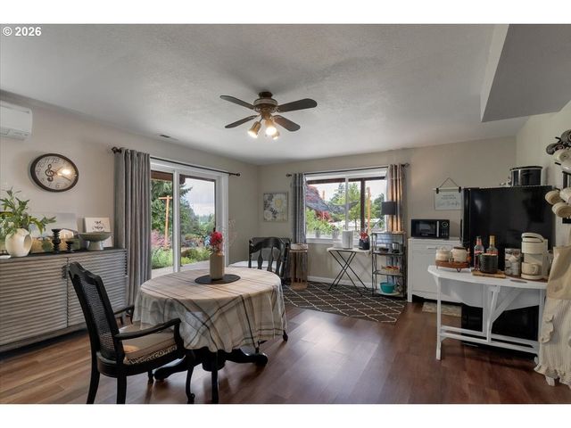 8471 TYRONE Ln, Salem, OR 97317