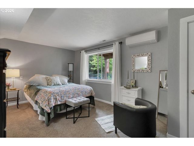 8471 TYRONE Ln, Salem, OR 97317