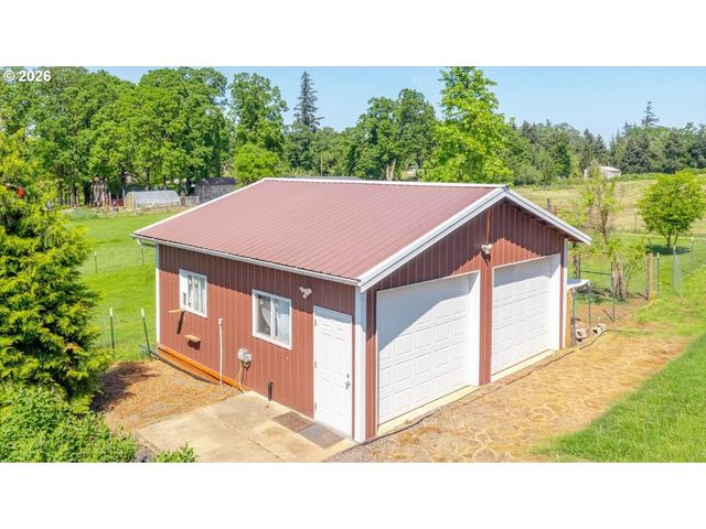 8471 TYRONE Ln, Salem, OR 97317