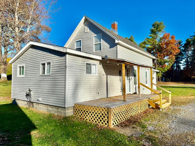 35 Goddeau Road, Cadyville, NY 12918