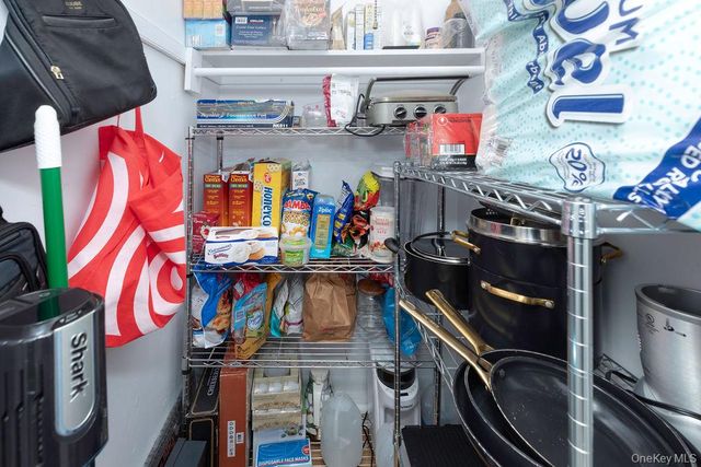 5 Sadore Lane 3R, Yonkers, NY 10710