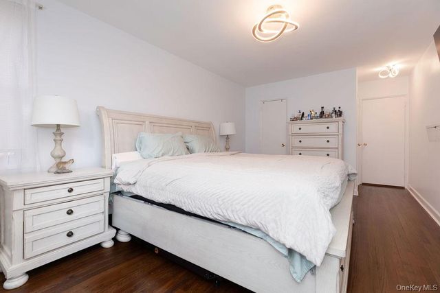 5 Sadore Lane 3R, Yonkers, NY 10710