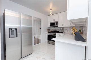 5 Sadore Lane 3R, Yonkers, NY 10710